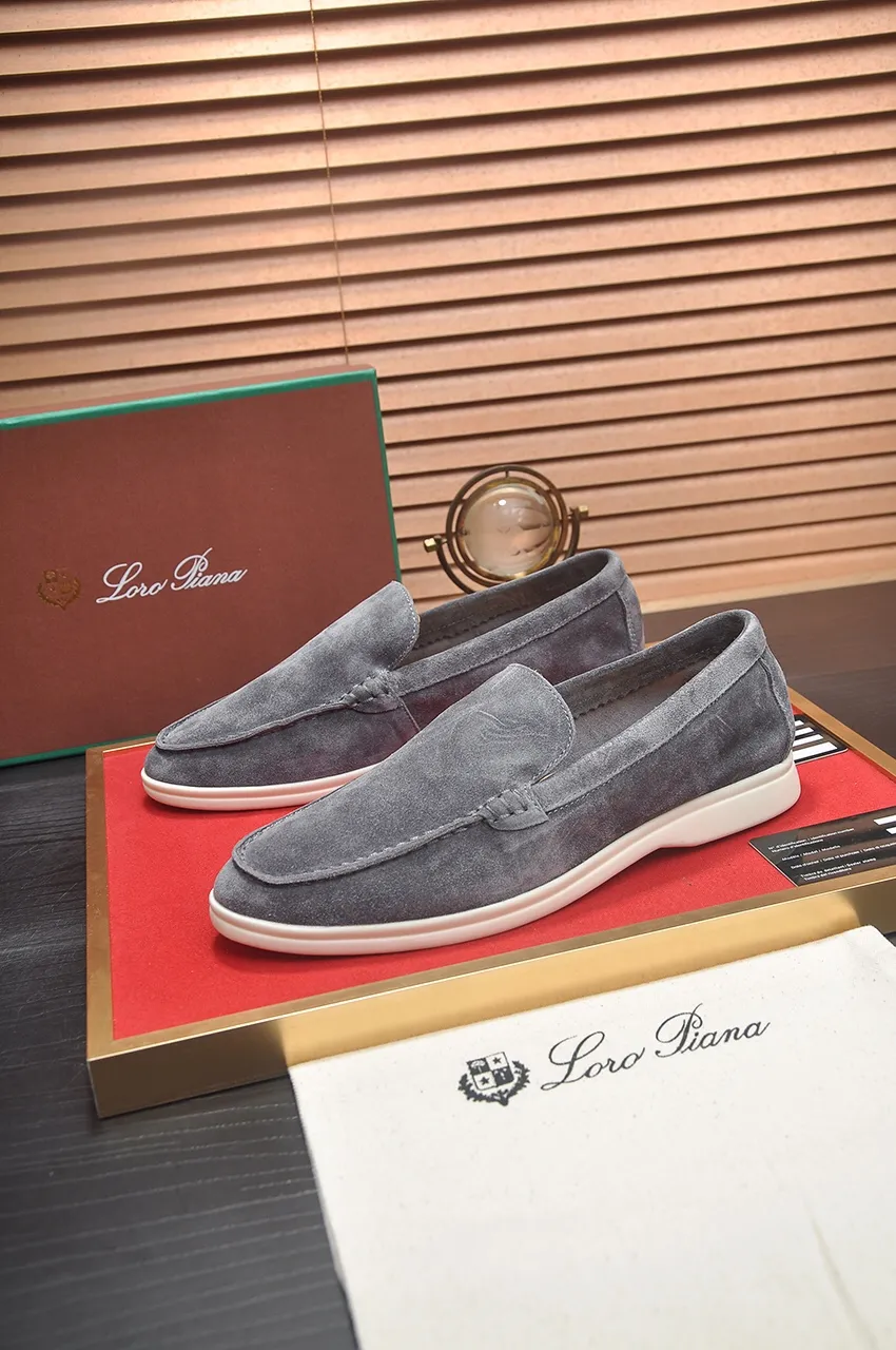Men's shoes 💰400💶[𝐥𝐨𝐫𝐨 𝐏𝐢𝐚𝐧𝐚] [Couple model] High-end quality, affordable price, LP classic loafers, Italian treasure brand, the only brand that can match Hermès! Only after wearing it do we know that we can’t live up to our feet. Women’s code: 35-40 (customized sizes 34, 41, 42 are non-returnable) Men’s code: 38-44 (customized 45, 46, 47, 48 are non-refundable) Fabric: Customized imported cashmere Lining: Customized imported fetal cowhide Foot: Imported benzene-dyed calfskin Outsole: Exclusive original glass rubber outsole